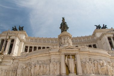 Binicilik anıt victor emmanuel II Vittoriano'ya gün yakın