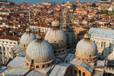 Saint işaretleri Bazilikası, katedral, kilise heykel mozaik ayrıntıları