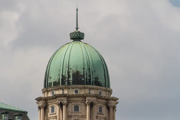 Історичного Королівського палацу в Будапешті — стокове фото