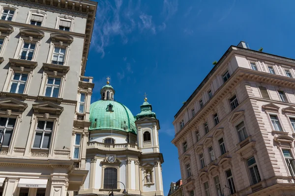 Vienna, Austria Peterskirche (Gereja Santo Petrus) yang terkenal ) — Stok Foto