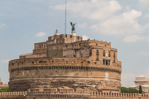 El Mausoleo de Adriano, conocido como el Castel Sant 'Angelo en Rom —  Fotos de Stock