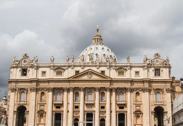 Basilica di san pietro, Řím, Itálie — Stock fotografie