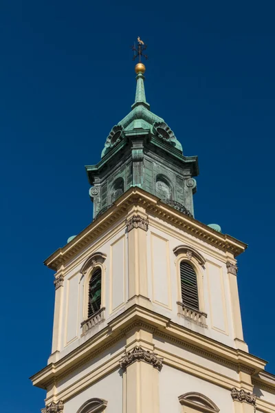 Igreja da Santa Cruz (Kosciol Swietego Krzyza), Varsóvia, Polónia — Fotografia de Stock