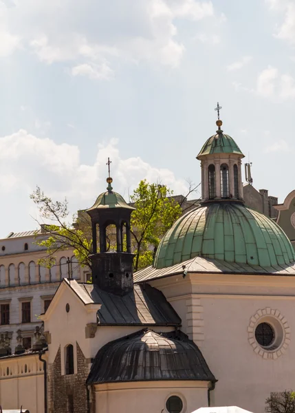 Chiesa di San Giacomo sulla piazza principale di Cracovia, Polonia — Foto Stock