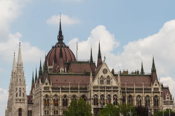 Budapest, byggnaden av parlamentet (Ungern) — Stockfoto