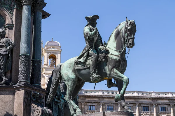 Maria theresia monument, in Wenen — Stockfoto