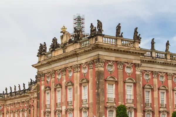 O Novo Palácio de Sanssouci parque real em Potsdam, Alemanha — Fotografia de Stock