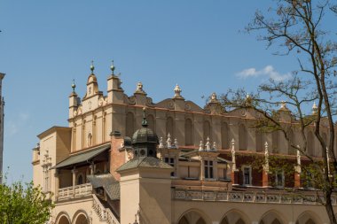 Krakow, Polonya bina sukiennice