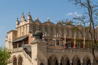 Krakow, Polonya bina sukiennice
