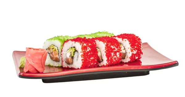 Tobiko pikantes Maki-Sushi - heiße Rolle mit verschiedenen Arten von Tobiko ( — Stockfoto