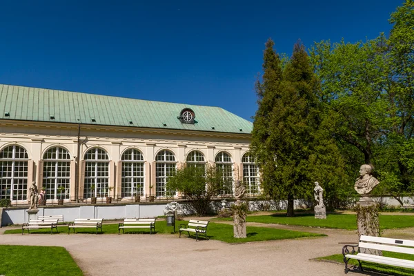 El palacio Lazienki en el Parque Lazienki, Varsovia. Lazienki Krolewski — Foto de Stock