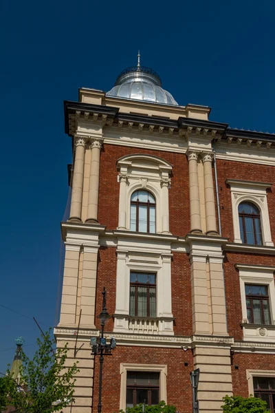 Krakow, Polonya eski kasaba evi güzel cephe — Stok fotoğraf