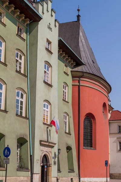 Gyönyörű homlokzatát régi városháza, Krakkó, Lengyelország — Stock Fotó