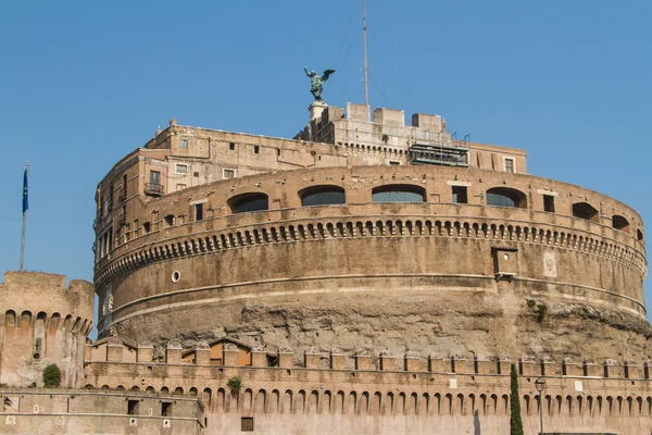 O Mausoléu de Adriano, conhecido como o Castel Sant 'Angelo em Rom — Fotografia de Stock