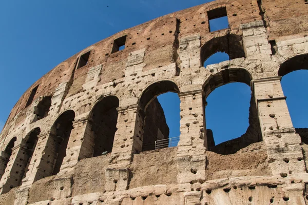 O Coliseu em Roma, Itália — Fotografia de Stock