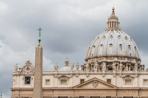 Basilica di san pietro, rome Italië — Stockfoto