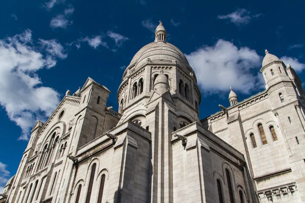 Die äußere architektur von sacre coeur, montmartre, paris, fra — Stockfoto