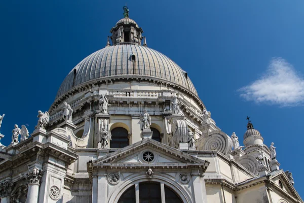 La Basilica di Santa Maria della Salute a Venezia — Foto Stock