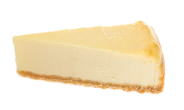 Cheesecake beyaz arkaplanda izole edildi