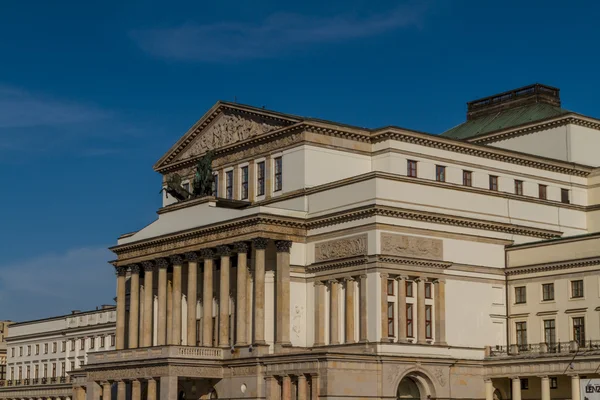 Varsovia, Polonia: construcción de la Ópera Nacional y el Teatro Nacional — Foto de Stock