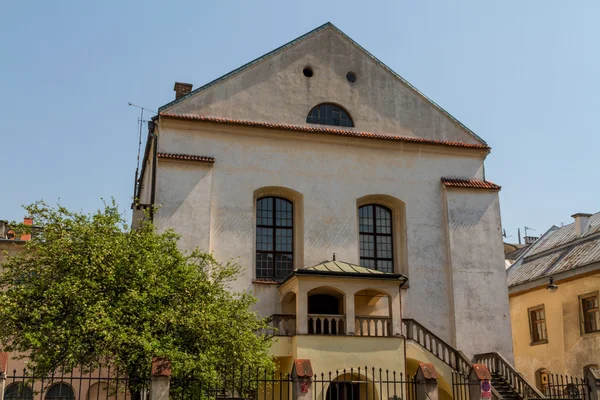 Antigua sinagoga Izaaka en el distrito Kazimierz de Cracovia, Polonia —  Fotos de Stock