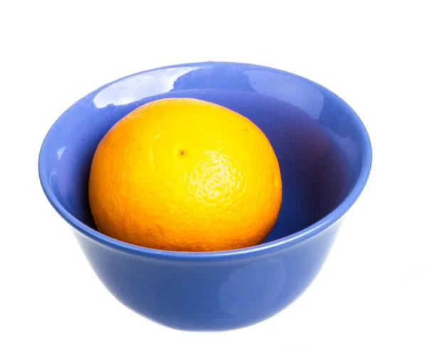 Kupie pomarańczy w naczyniu — Zdjęcie stockowe