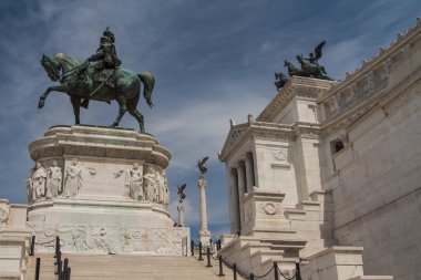 Binicilik anıt victor emmanuel II Vittoriano'ya gün yakın