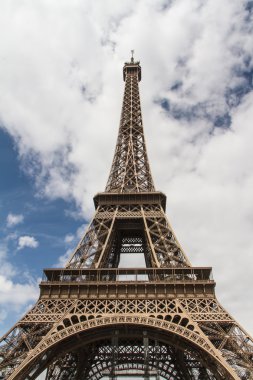 paris tour Eiffel