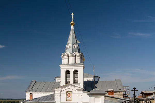 Sommer-Ansicht des historischen Bezirks von Nischni Nowgorod. Russland — Stockfoto