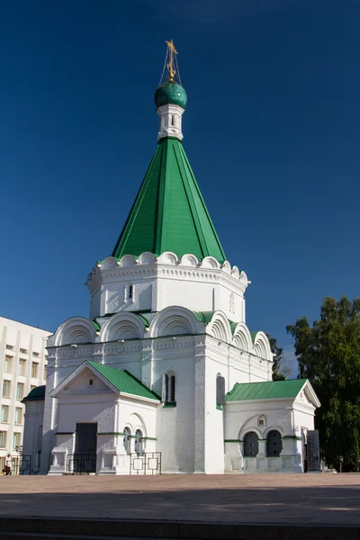 Sommar Visa av historiska distriktet i Nizjnij novgorod. Ryssland — Stockfoto