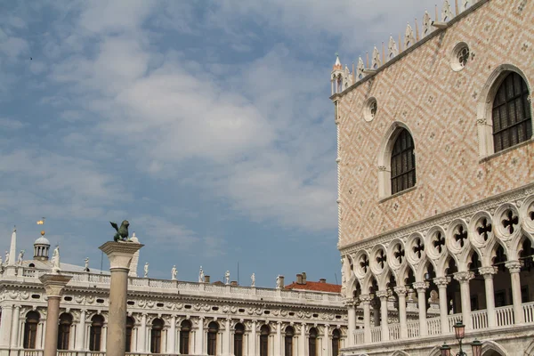 Doge's Palace, Saint Marks Square, Venice, Italy — Stock Photo, Image