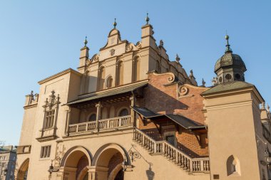 garip bakış açısı, Polonya Krakow bina sukiennice