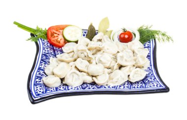 geleneksel Rus yemeği - mantı kase