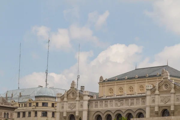 Edifícios típicos do século XIX no distrito de Buda Castle em Budape — Fotografia de Stock