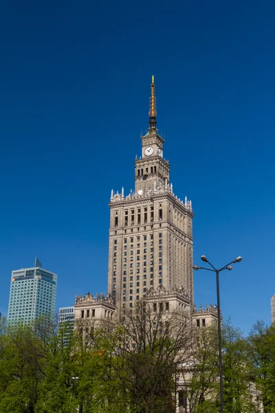 Palacio de Cultura y Ciencia, Varsovia, Polonia — Foto de Stock