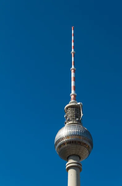 Televizní věž v berlin mitte — Stock fotografie