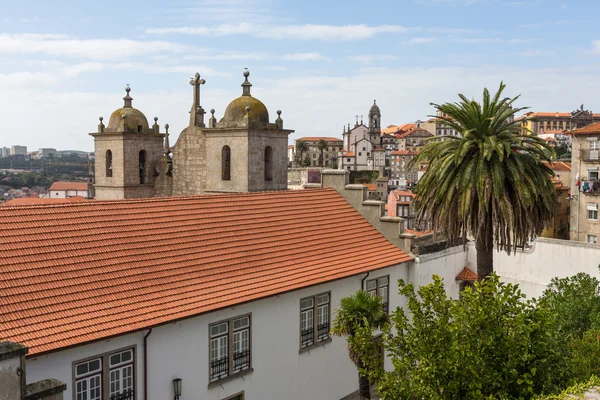 Cidade velha no Porto (Portugal ) — Fotografia de Stock