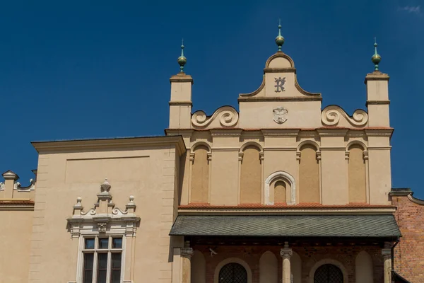 Edificio Sukiennice en Cracovia, Polonia — Foto de Stock