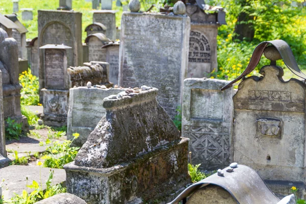 Le cimetière Remuh à Cracovie — Photo