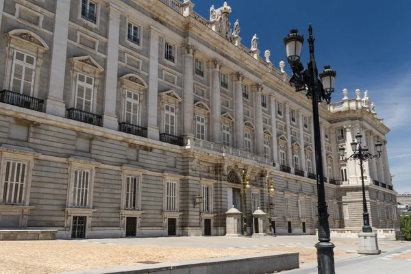 Королівський палац в Мадриді, Іспанія — стокове фото