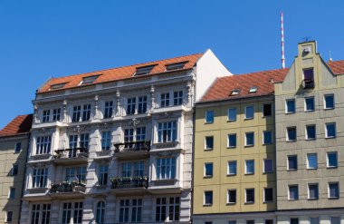 satır bina Berlin, Almanya