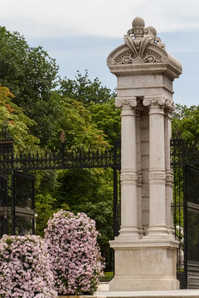 Straßenansicht in Madrid — Stockfoto