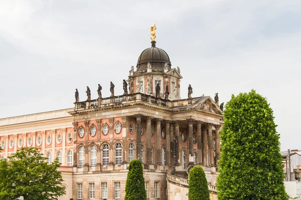 En av universitetets byggnader av potsdam — Stockfoto