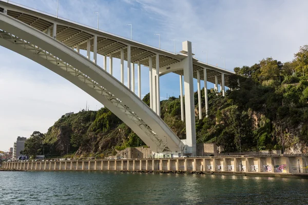 Puente, Oporto, Río, Portugal — Foto de Stock