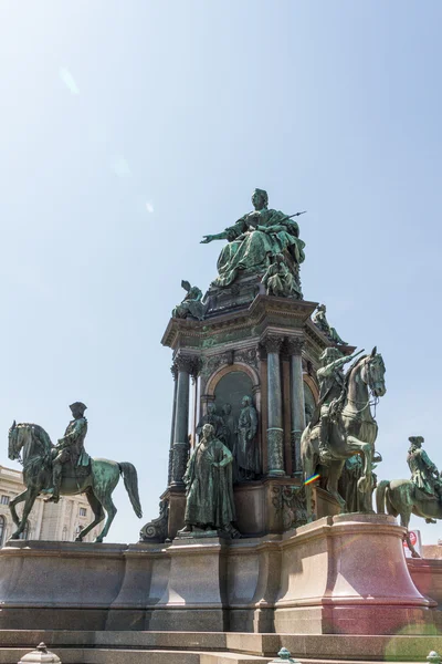 Maria theresia monument, in Wenen — Stockfoto