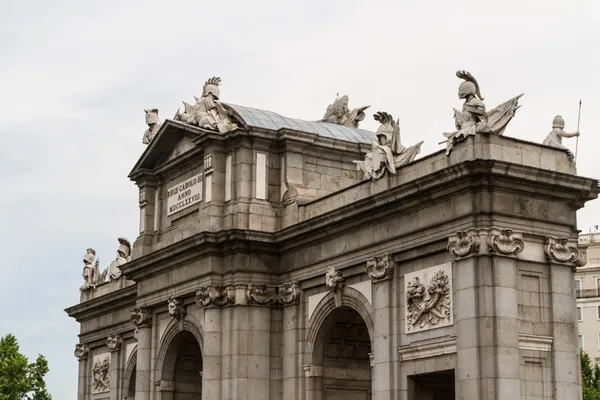 Puerta de Alcala (Alcala Gate) in Madrid, Spain — Φωτογραφία Αρχείου