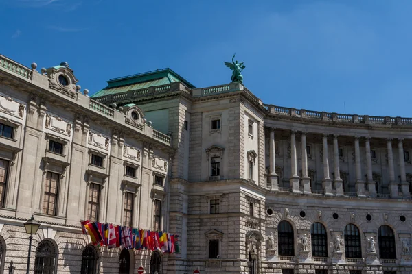 Πλατεία Χέλντενπλατζ, το hofburg συγκρότημα, Βιέννη, Αυστρία — Φωτογραφία Αρχείου