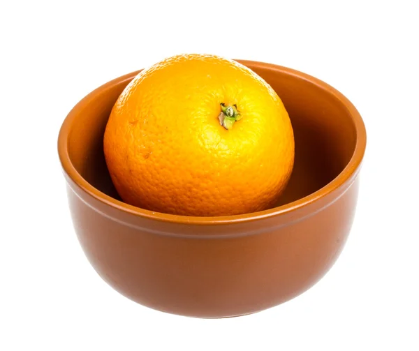 Alça de laranjas no prato — Fotografia de Stock