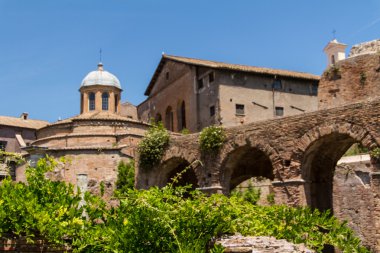 Roma harabeleri, forum