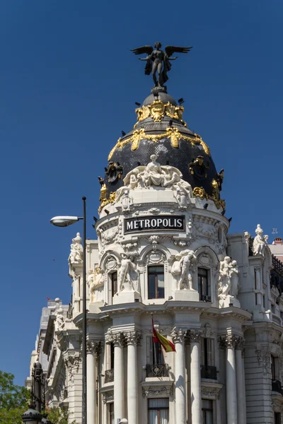 Metropolis building facade located at Madrid, Spain — Stock Photo, Image